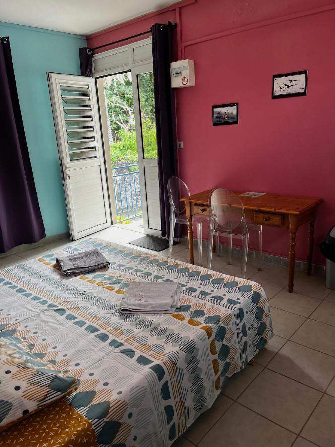 Ferienwohnung L'Escale Du Mouillage Saint-Pierre Exterior foto
