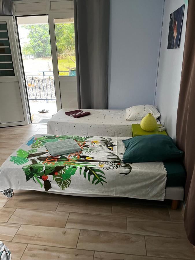 Ferienwohnung L'Escale Du Mouillage Saint-Pierre Exterior foto