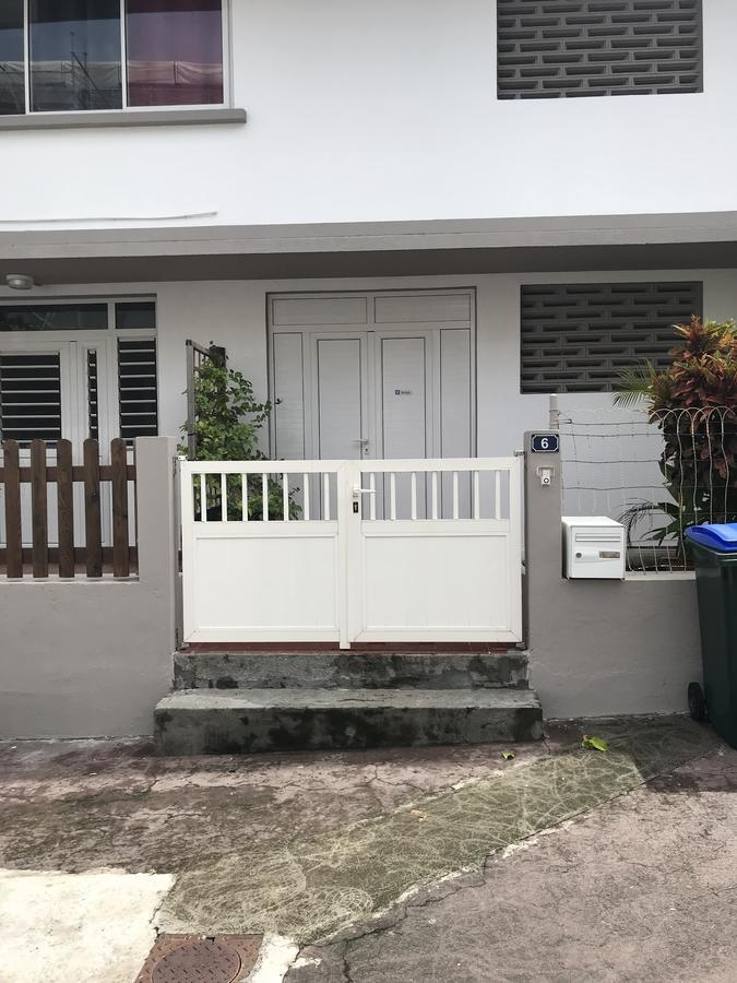 Ferienwohnung L'Escale Du Mouillage Saint-Pierre Exterior foto