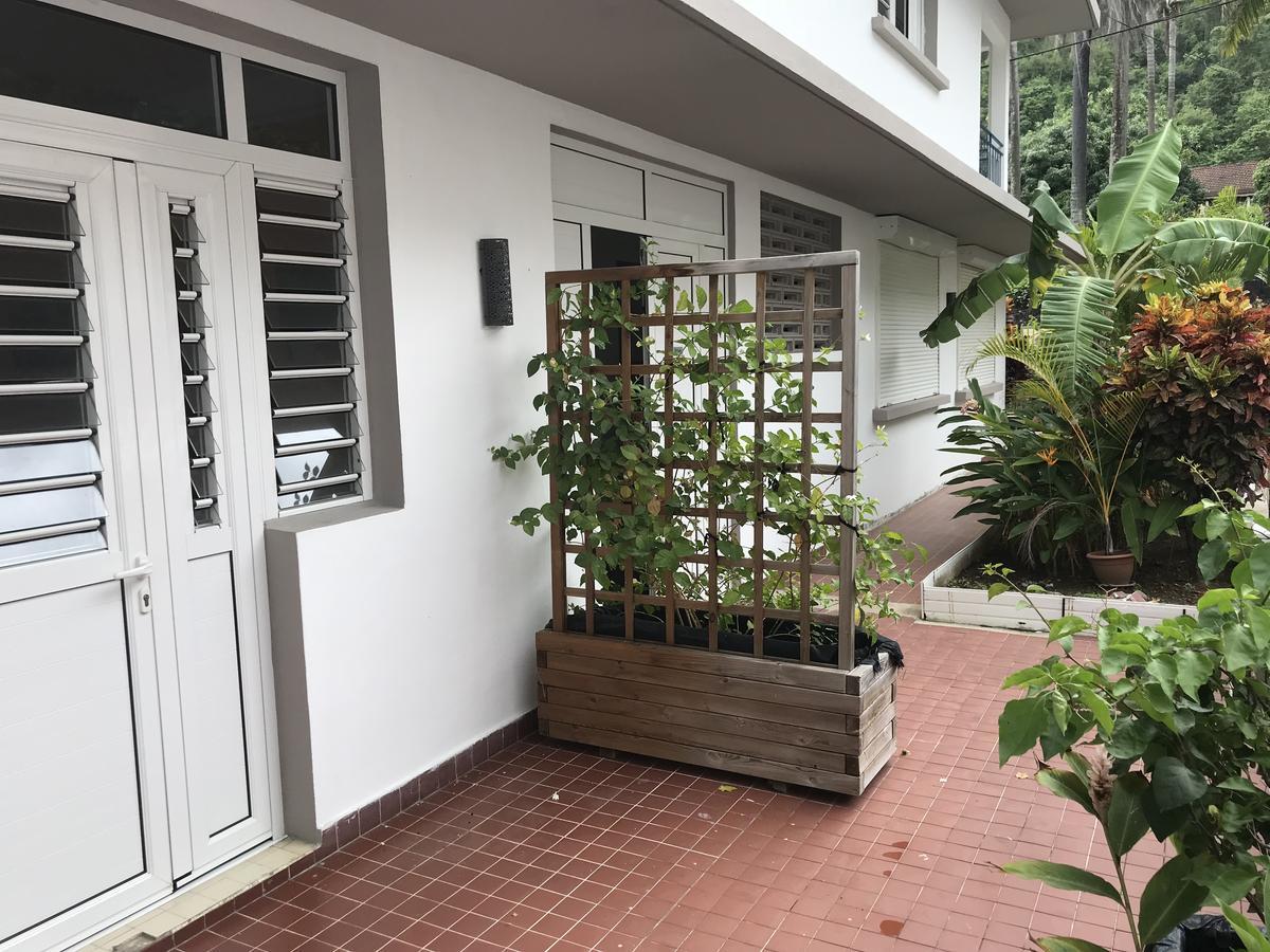 Ferienwohnung L'Escale Du Mouillage Saint-Pierre Exterior foto