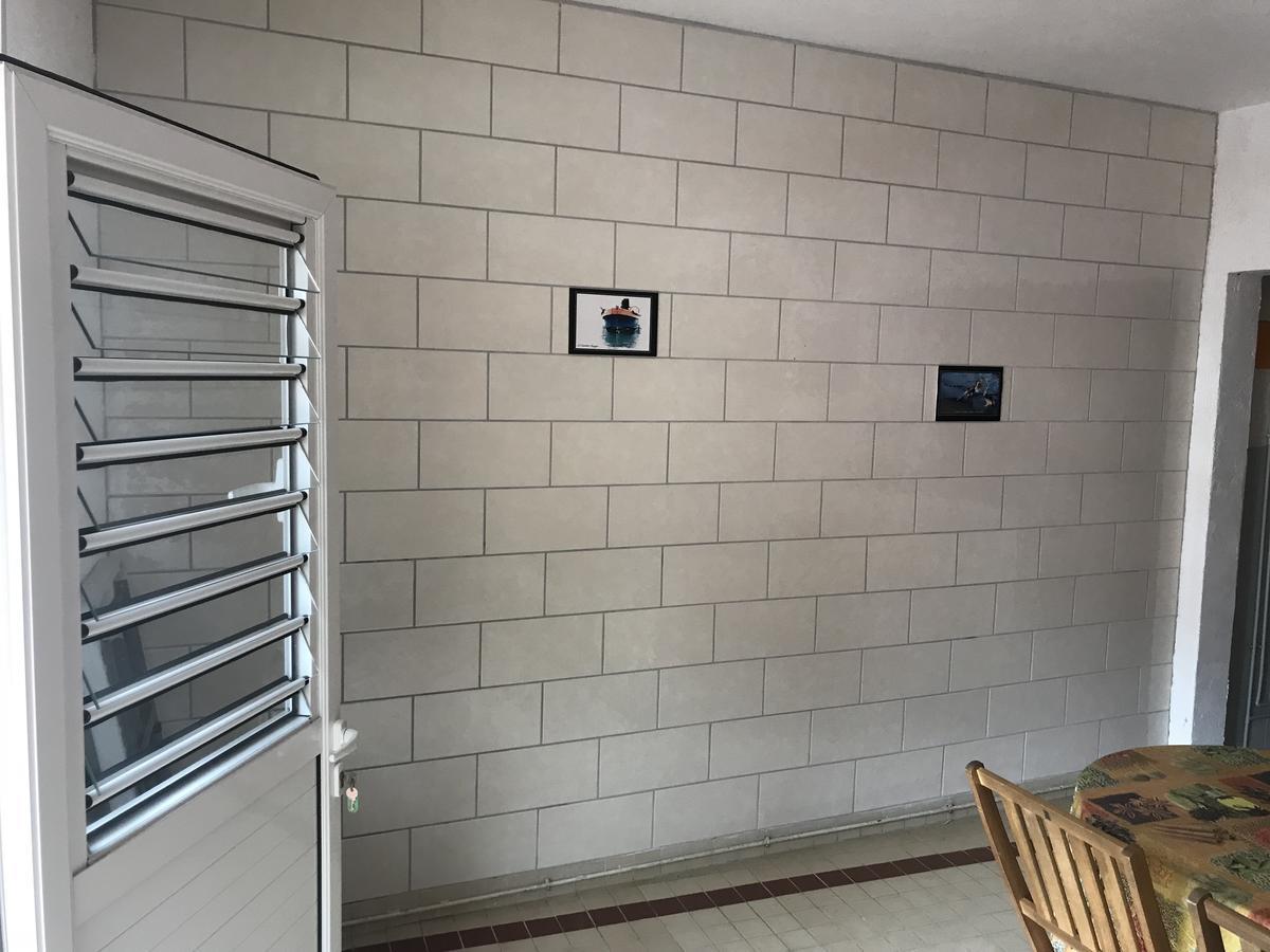 Ferienwohnung L'Escale Du Mouillage Saint-Pierre Exterior foto